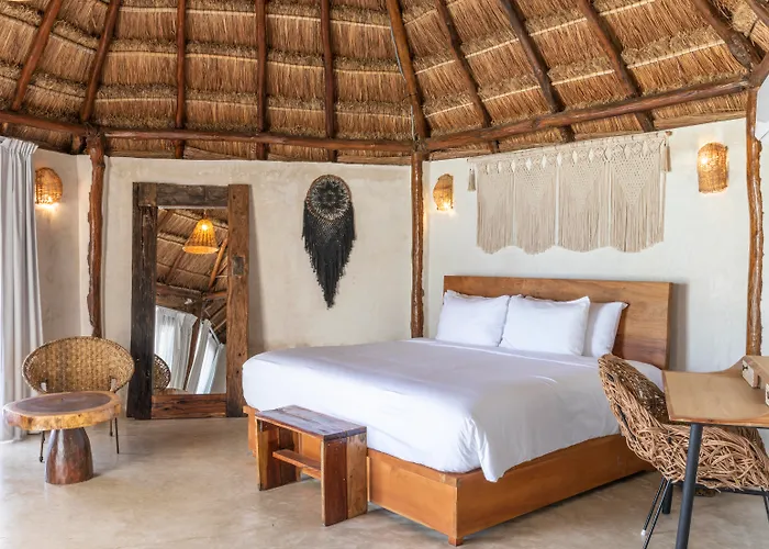 Amigos Boutique 4*